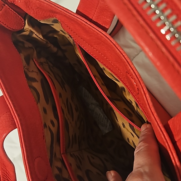 Aimee Kestenberg convertable Crossbody - Picture 4 of 6